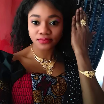 Fani 2020 m. Dubajaus Aukso Spalvos Nuotakos Papuošalų Rinkiniai Didmeninės Mados Afrikos Karoliukai Papuošalų rinkinys kostiumas Moteris Dizainas Vestuvių Kristalų