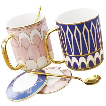 Kūrybinės Europos keramikos šaukštas, puodelis su dangteliu didžiosios Britanijos karališkojo keraminės kavos puodelio arbatos puodelio su nerūdijančio plieno šaukštas pieno, kavos rinkinys