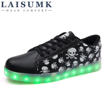 LAISUMK Vyrų Batų Dydį, 35-46 Superžvaigždė nata Žėrintis Tonas LED Batų USB Unisex Luminou Šviesą Hommes Chaussures