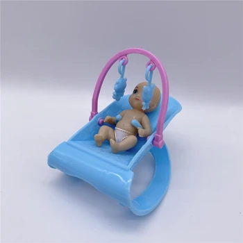 Lėlės lėlės priedai, vaikų žaislų pakuotė = kūdikių lova + baby supamoji kėdė, + valgomasis kėdė + valgomieji geriausių dovanų mergaitėms