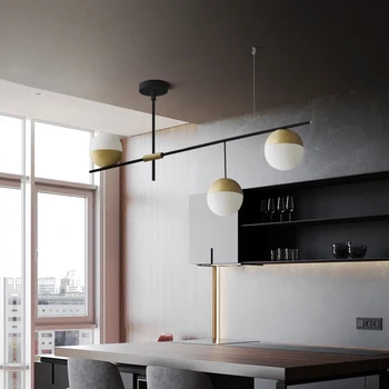 Postmodernios prabangus gyvenamasis kambarys su virtuvės priedai veltiniams, vilna lempa dizaineris riešutų kūrybinė asmenybė vila restoranas stiklo kamuolys sieniniai šviestuvai