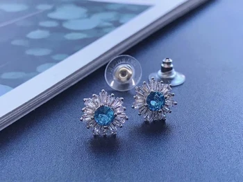 QSJIE Aukštos kokybės SWA naujas klasikinis paprasta mėlyna kristalų gėlių nustatyti moteriški Karoliai Spalvingi mados juvelyrika