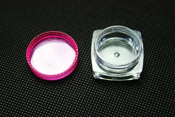 Rožinės spalvos plastiko kosmetikos konteinerių, aikštėje grietinėlės indelį, imties jar 3g