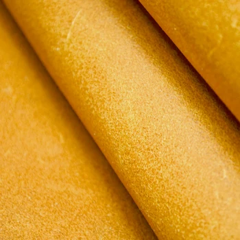 Ryškiai geltonas Aliejus, vaškas odos pirmojo sluoksnio Originali Daržovių raugintos odos, storis 2mm rankines,piniginės, sofa-lova.