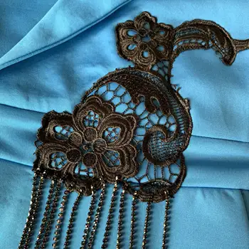 Seksualus Stebėjimo Midi Bodycon Suknelė Mėlynos Spalvos Klostuotas Kokteilis Šaliai, Skraistės Femme Afrikos Gėlių Siuvinėjimas Bowknot Atgal Padalinta Suknelė