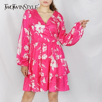 TWOTWINSTYLE Rožinė Spausdinti Mini Moterų Suknelė V-Kaklo, ilgomis Rankovėmis Aukštos Juosmens, Tuščiaviduriai, Iš Elegantiškos Suknelės Moteris Naujų Drabužių 2020 m.