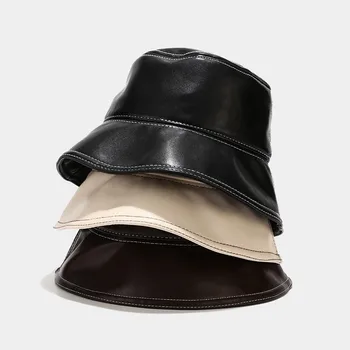 Variklio dangčio PU odos Atsitiktinis Flat top juoda kibiro kepurę moterų Žiemos prabanga veiduką kailio pledas dizaineris skrybėlę varlė hip-hop ponios kepurės